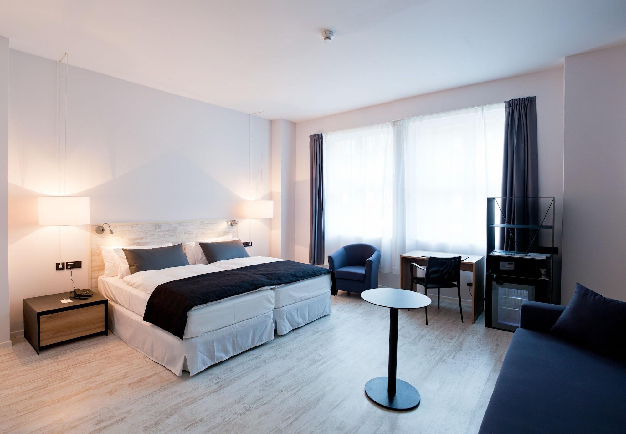 Catalonia Berlin Mitte Hotel Luaran gambar