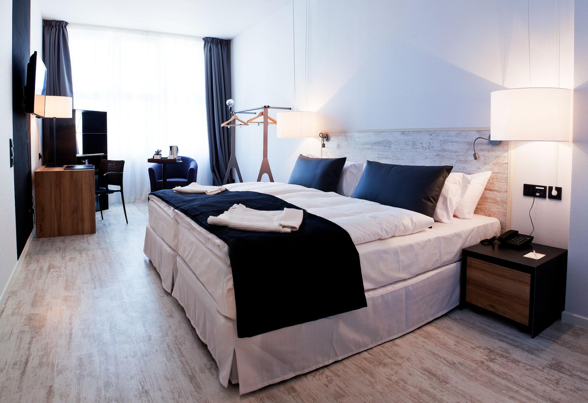 Catalonia Berlin Mitte Hotel Luaran gambar