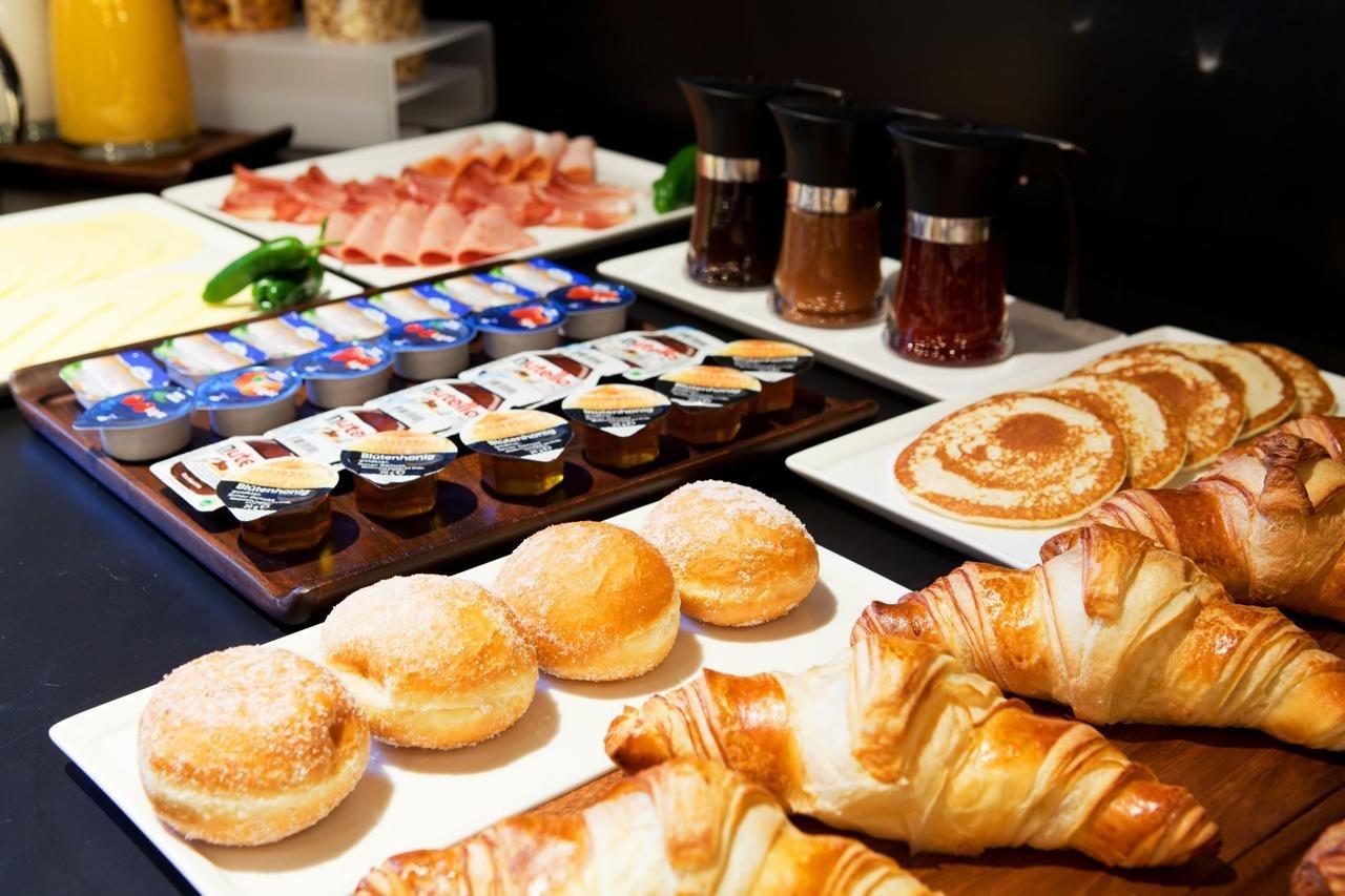 Catalonia Berlin Mitte Hotel Luaran gambar